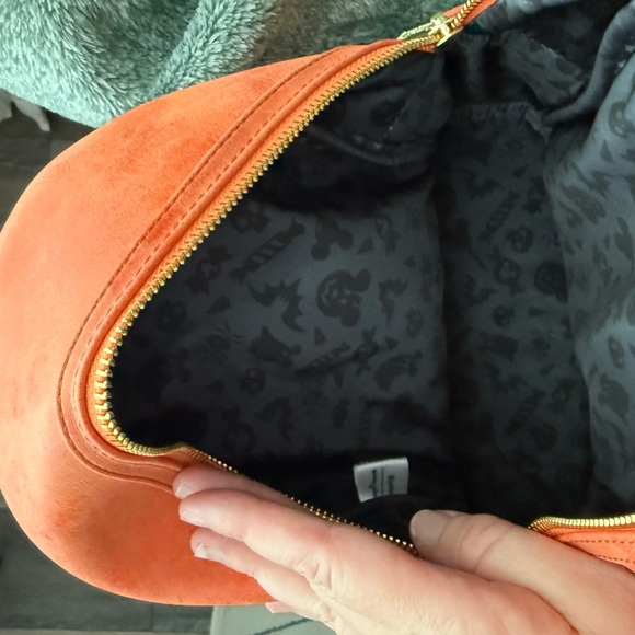 Disney Parks Loungefly Pumpkin Backpack - Picture 5 of 5